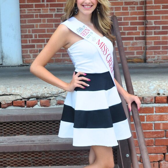 Charlotte Russe Strapless Black and White Striped Fit & Flare Dress - Size Small - Picture 2 of 5